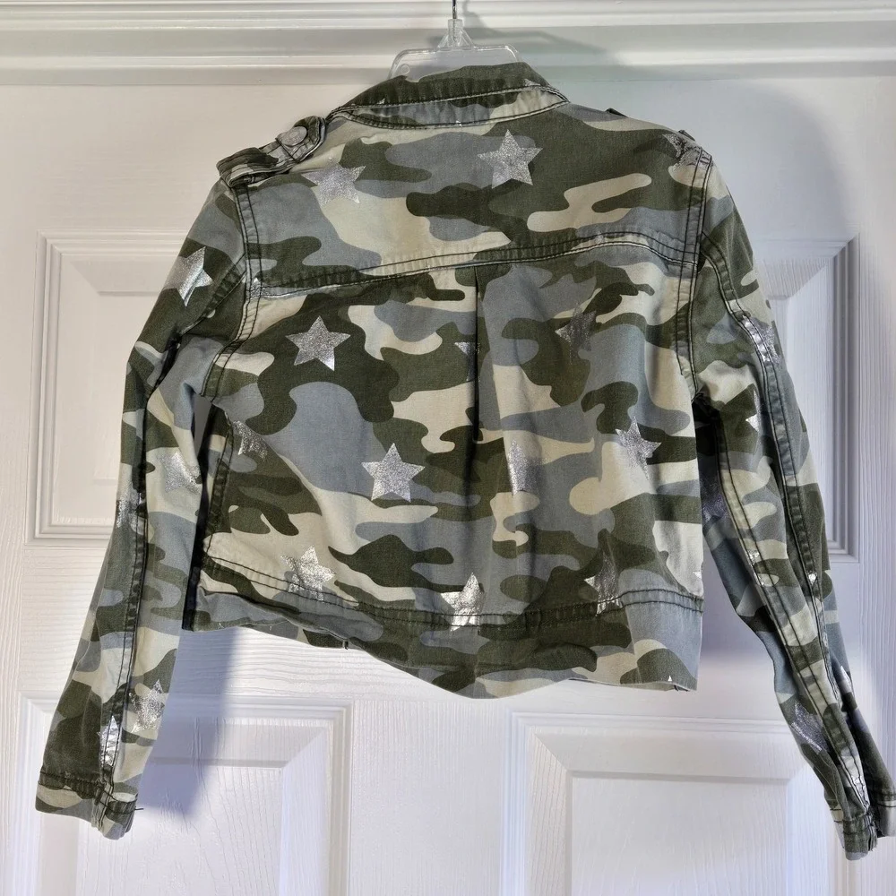 Gap Kids Green Camo Jacket‎ Girl's Size XS Metalic Silver Stars Pockets Military